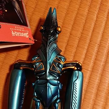 バルタン星人　ウルトラ怪獣ソフビ　当時物 Amazon.co.jp: 124 バルタン星人 ソフビ ウルトラ怪獣シリーズ